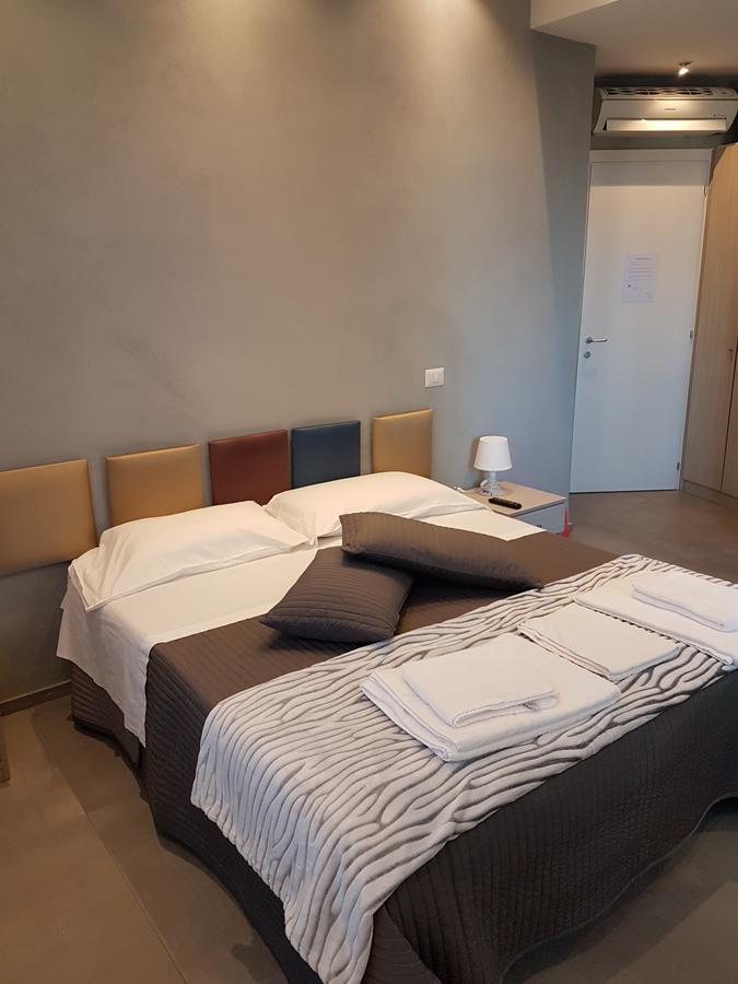 那不勒斯 玛丽瑟拉旅馆酒店 外观 照片